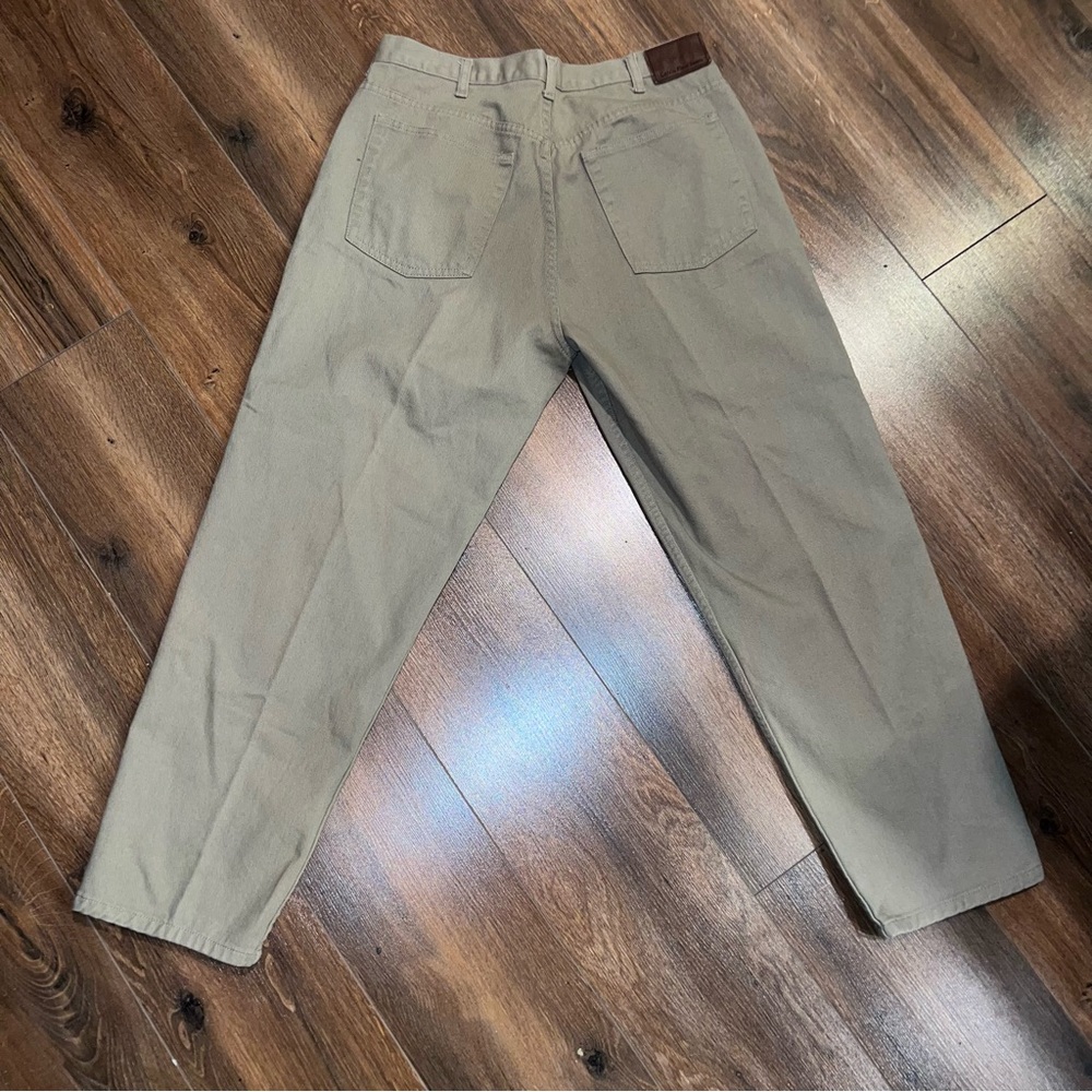 Classic Calvin Klein Men’s 38/30 Easy Fit Tan Jeans EUC